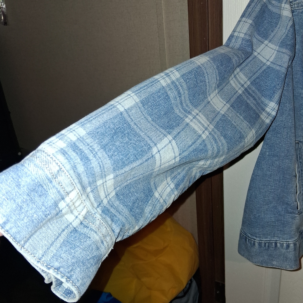 Plaid Blue Denim Jacket for Women - Picture 3 of 7